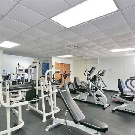 Atlantic Penthouse: Beachfront Luxury with Ocean Views Hollywood Exterior photo